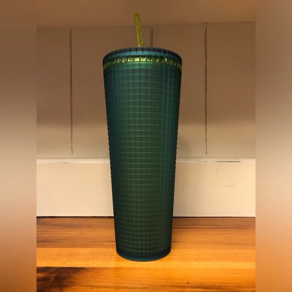2022 Starbucks 24 oz Tumbler Mountain Dew Green Like New Never Used